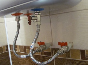 Подключение накопительного водонагревателя в Астрахани